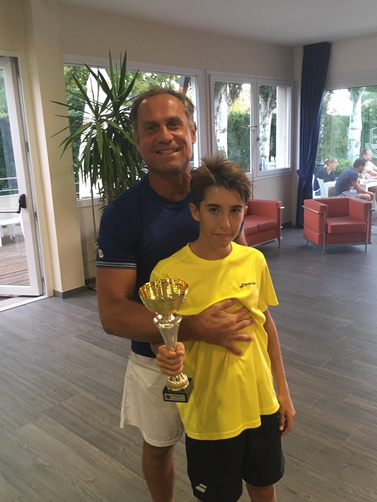 Leo Gherardi vince il torneo al Country
