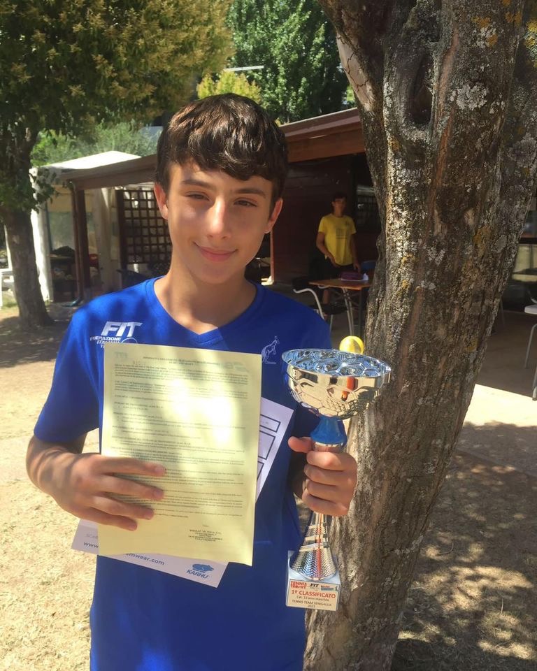 Francesco vince il  torneo di Senigallia
